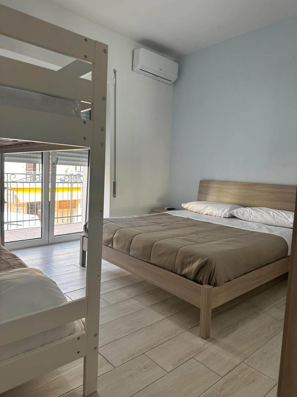 דירות מינטורנו Rent House Scauri מראה חיצוני תמונה